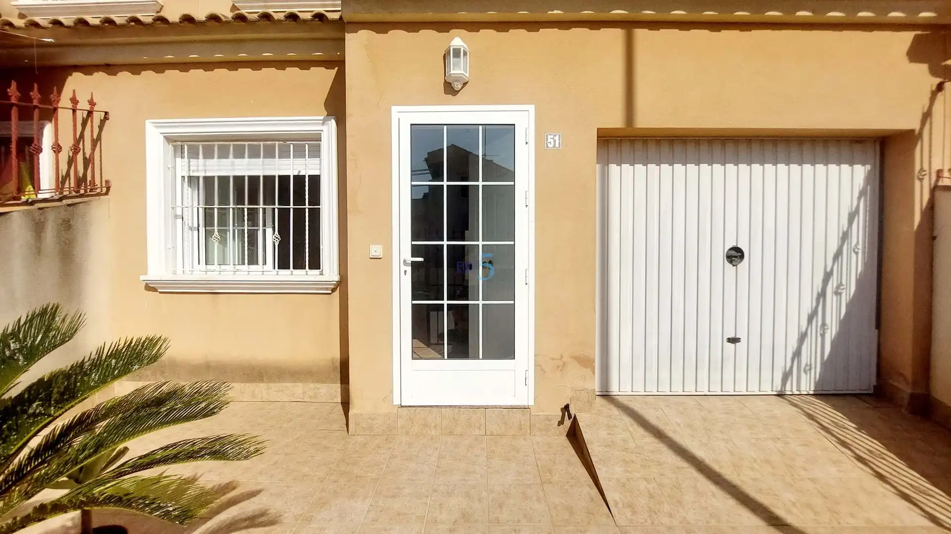 Casa adosada en venda en Los Alcázares amb Terrassa, Moblat i Balcó