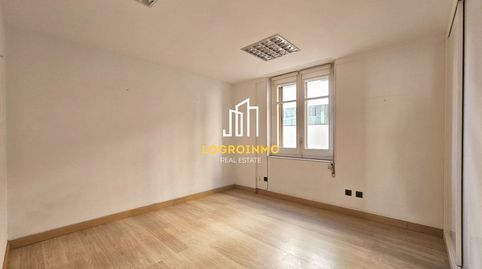 Foto 5 de Piso en venta en Gran Via, Logroño