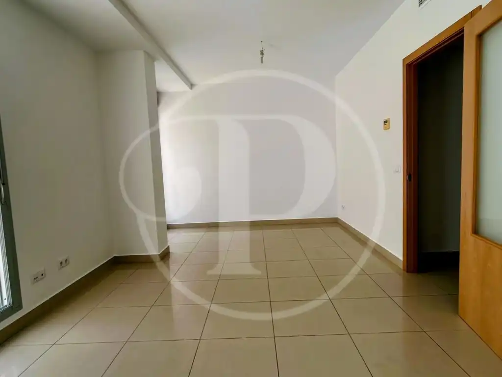 Flat for sale in Montserrat  with Air Conditioner, Heating and Terrace
