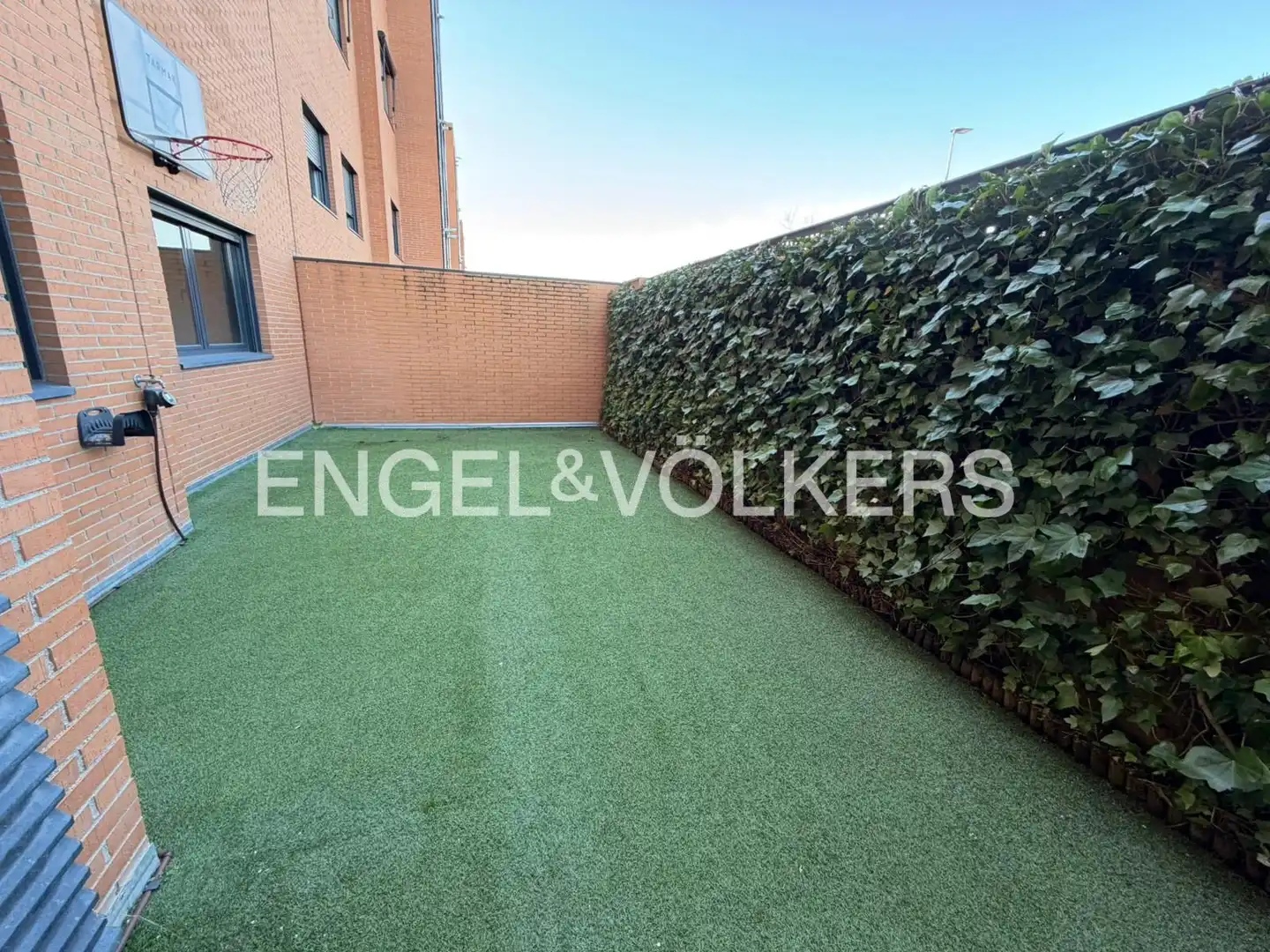 Terraza de Apartamento de alquiler en San Sebastián de los Reyes con Aire acondicionado, Calefacción y Jardín privado