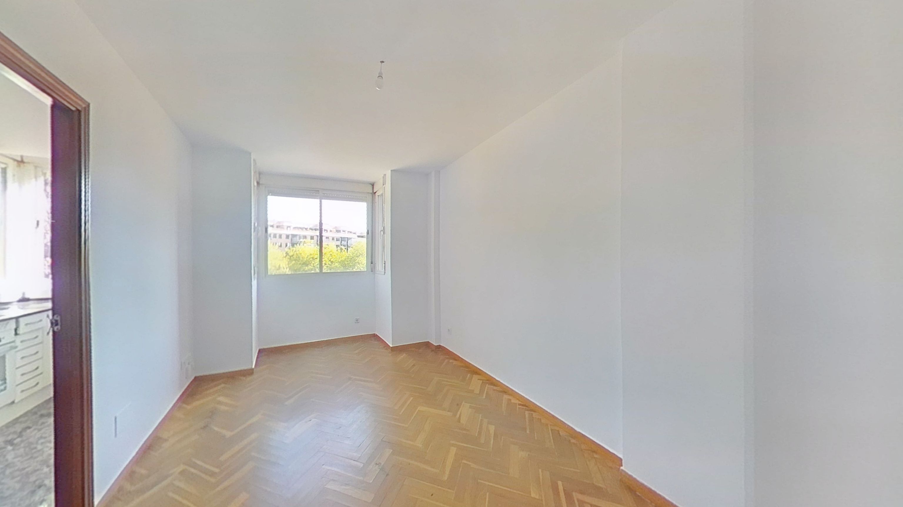 Bedroom of Flat for sale in  Madrid Capital  with Heating, Parquet flooring and Terrace