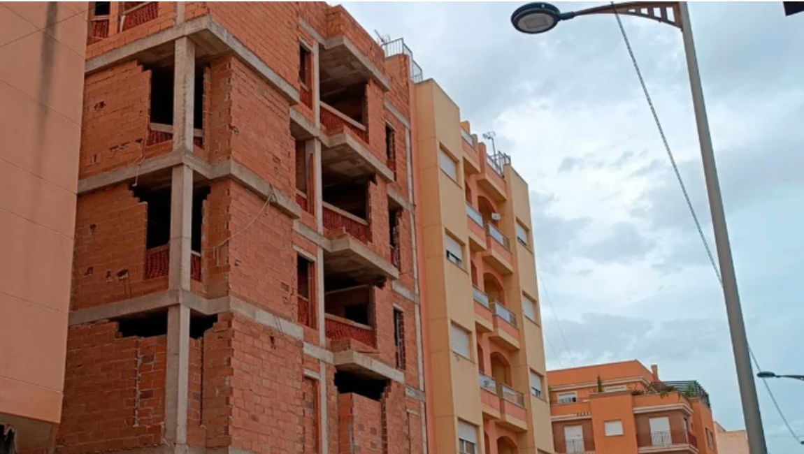 Exterior view of Building for sale in Roquetas de Mar