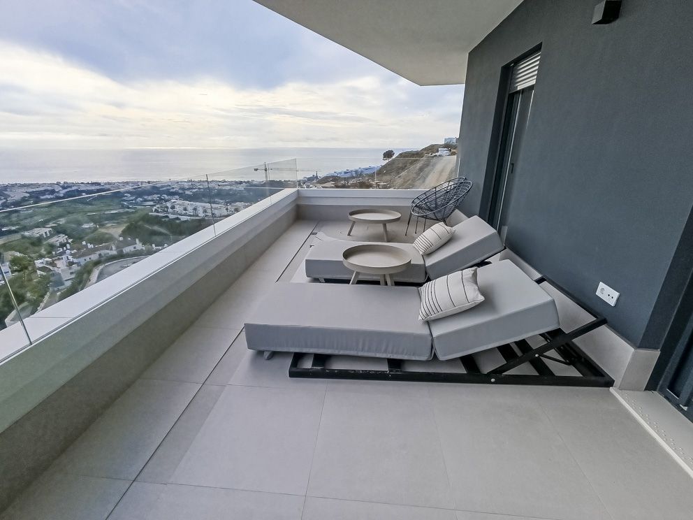 Terrace of Flat for sale in Rincón de la Victoria  with Air Conditioner, Heating and Parquet flooring