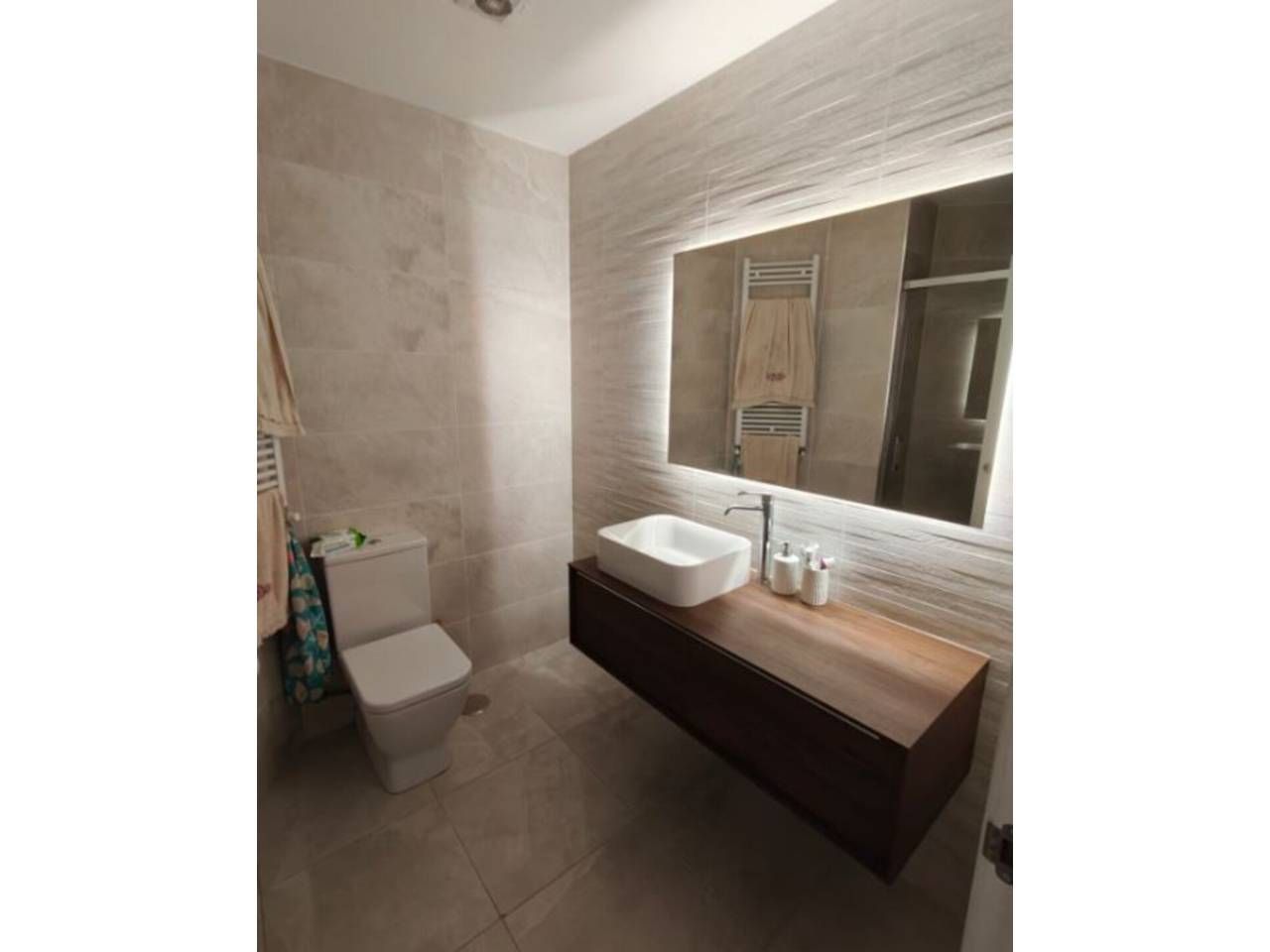 Bathroom of Flat for sale in Ourense Capital   with Heating, Parquet flooring and Terrace
