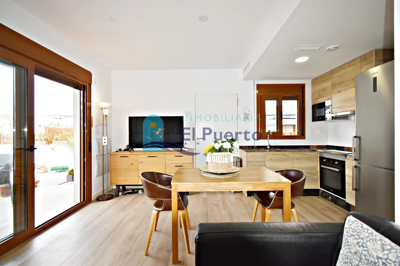 Sala d'estar de Apartament en venda en Mazarrón amb Aire condicionat, Calefacció i Jardí privat