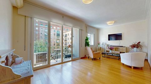 Foto 4 de Pis en venda a Carrer de Guipúscoa, Sant Martí de Provençals, Barcelona Capital