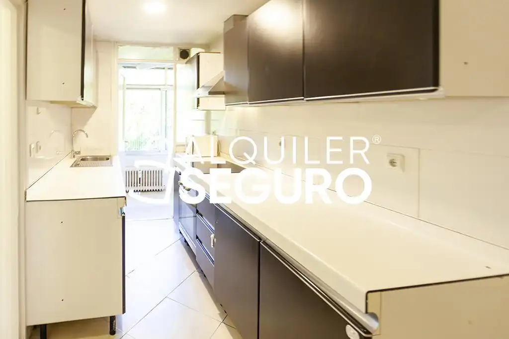 Flat with lift to rent in Menendez Pidal, imagen 20