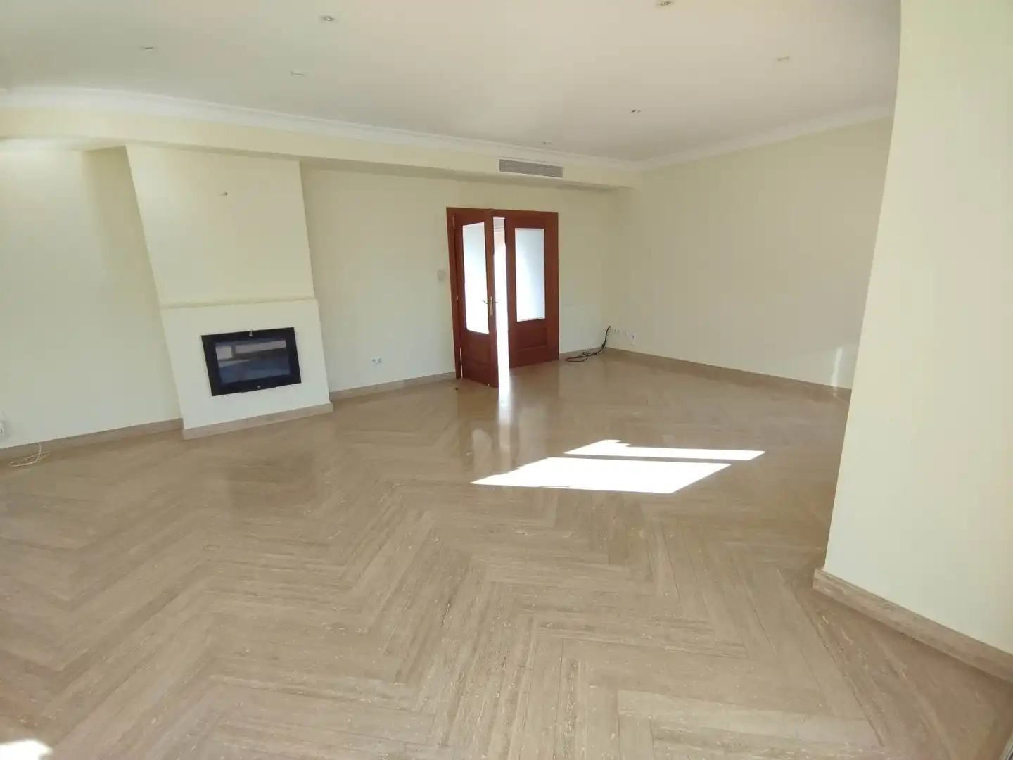 Sala d'estar de Casa o xalet en venda en Vilassar de Dalt amb Aire condicionat, Calefacció i Jardí privat