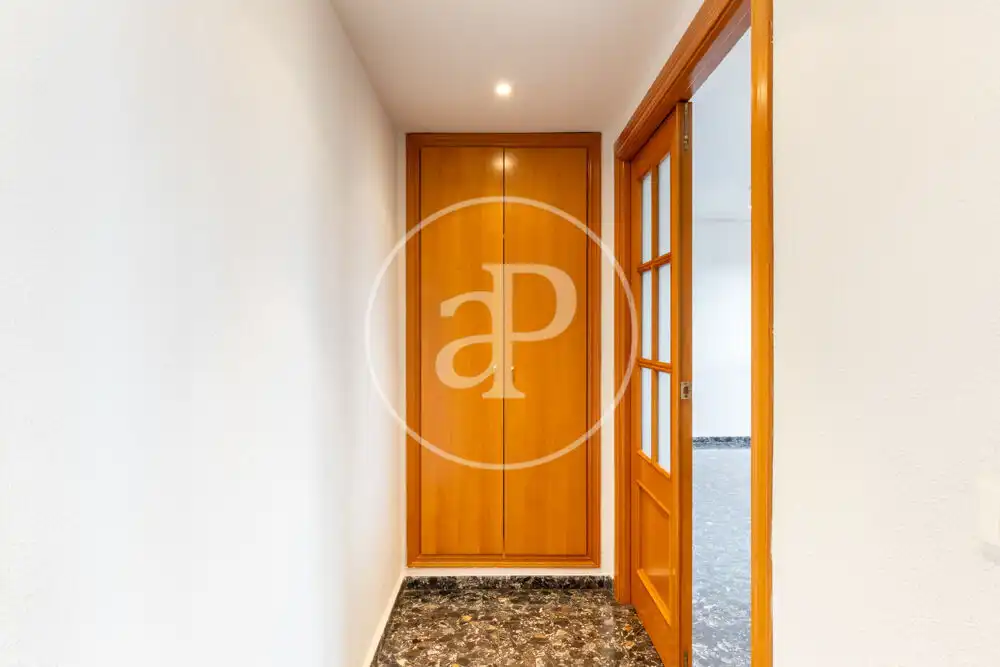 Piso de alquiler en Valencia con Aire acondicionado, Calefacción y Terraza