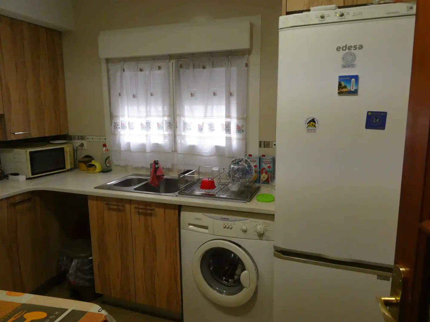 Küche von Wohnungen zum Verkauf in Lloret de Mar mit Klimaanlage und Heizung