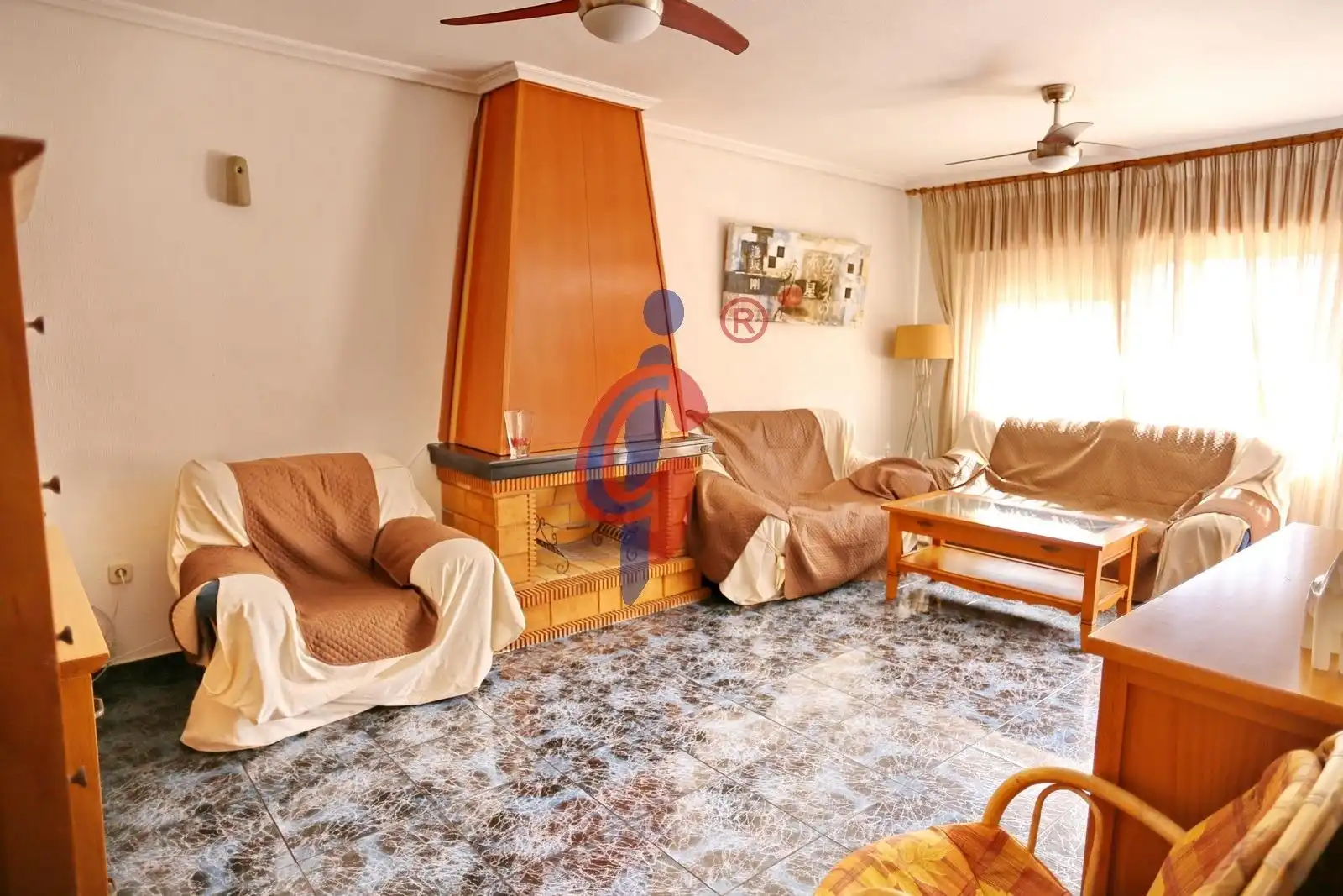 Sala de estar de Casa adosada en venta en Guardamar del Segura con Aire acondicionado, Terraza y Amueblado