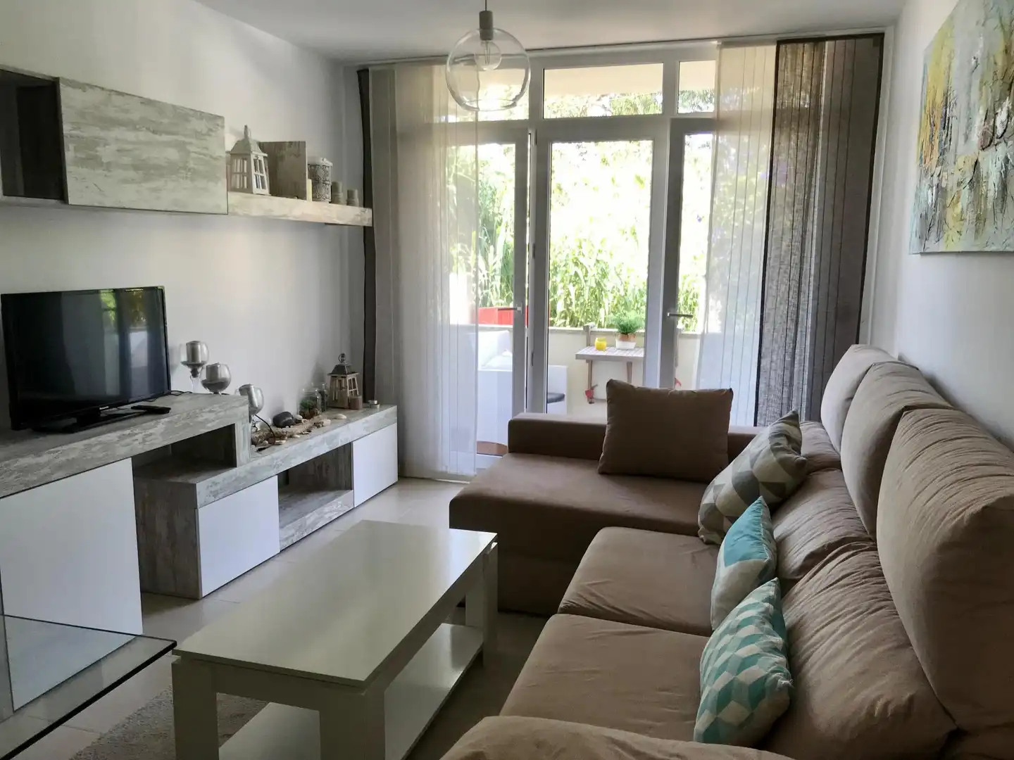Sala d'estar de Apartament en venda en Ribeira amb Calefacció i Terrassa
