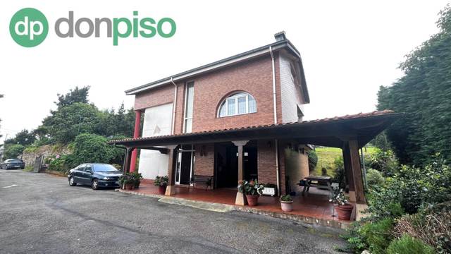 Casa-chalet en Venta en Alisal - San Román