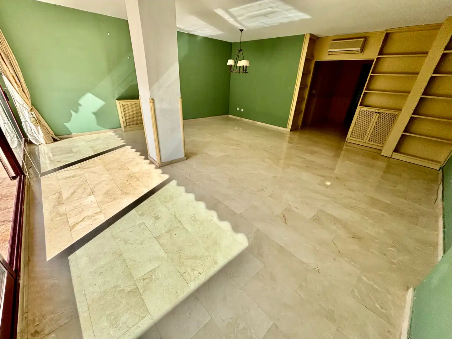 Piso en venta en Alicante / Alacant con Aire acondicionado, Calefacción y Terraza