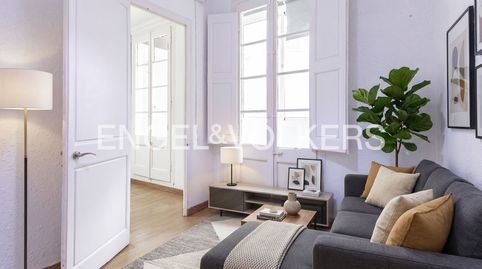 Photo 3 of Flat for sale in El Camp de l'Arpa del Clot, Barcelona Capital