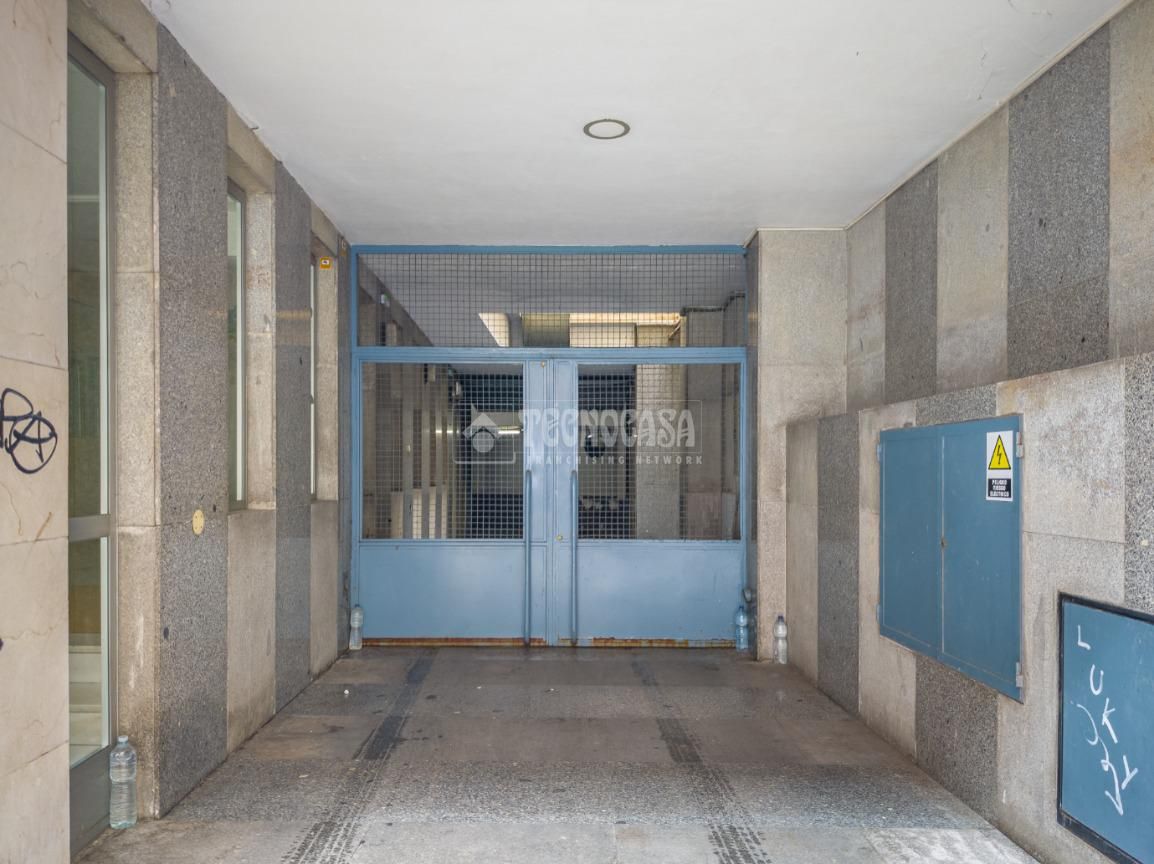 Garage for sale in  Madrid Capital
