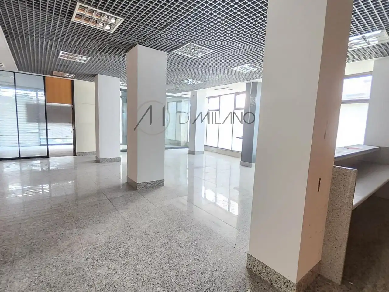 Oficina en alquiler en Camelias, imagen 4