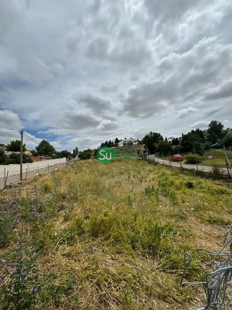 Terreny residencial en venda a Avenida Rufino Rubio 11