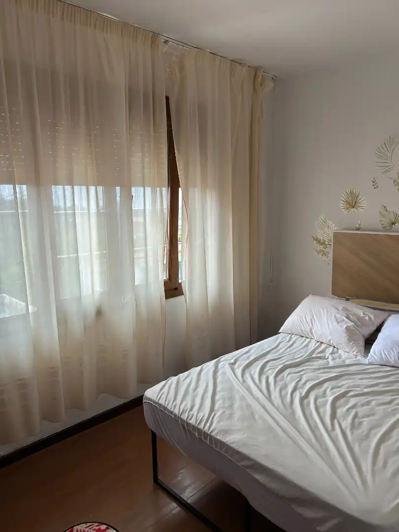 Habitación de Casa o chalet en venta en Vigo  con Amueblado
