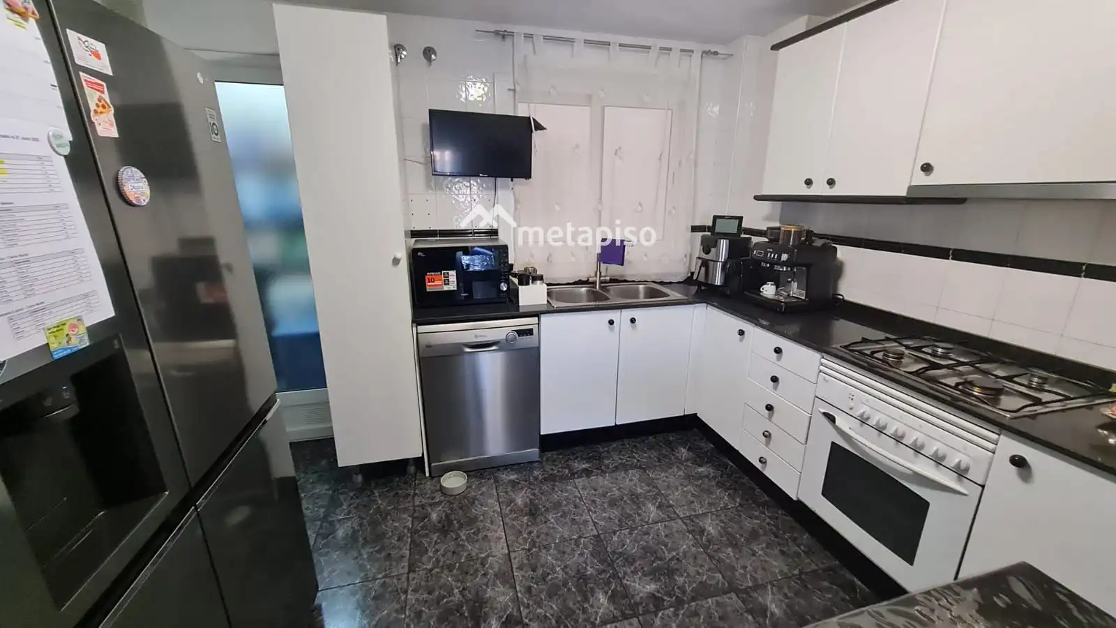 Cocina de Dúplex en venta en Vilafranca del Penedès con Calefacción, Terraza y Amueblado
