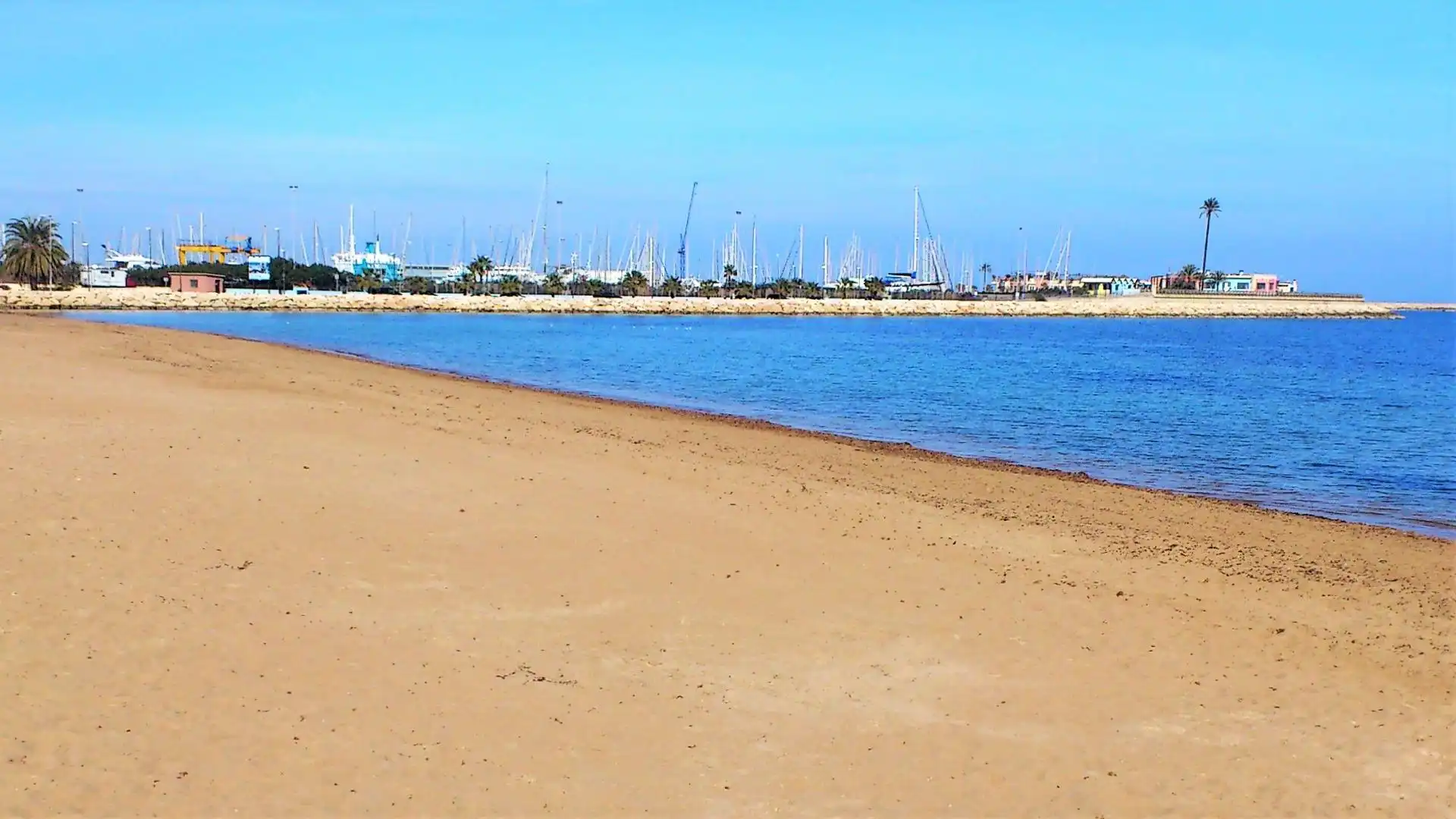 Vista exterior de Apartamento de alquiler en Dénia con Jardín privado, Terraza y Amueblado