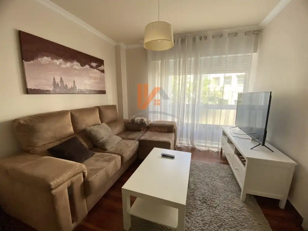Flat for rent in Rua Feans, Campus Sur - Santa Marta