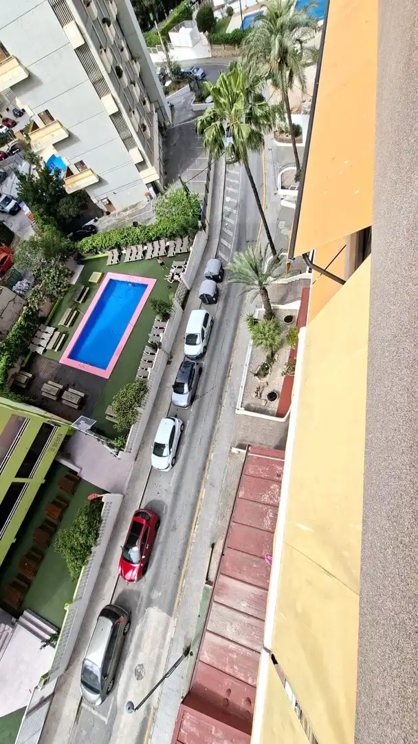 Parking de Apartamento en venta en Benidorm con Jardín privado, Amueblado y Piscina comunitaria
