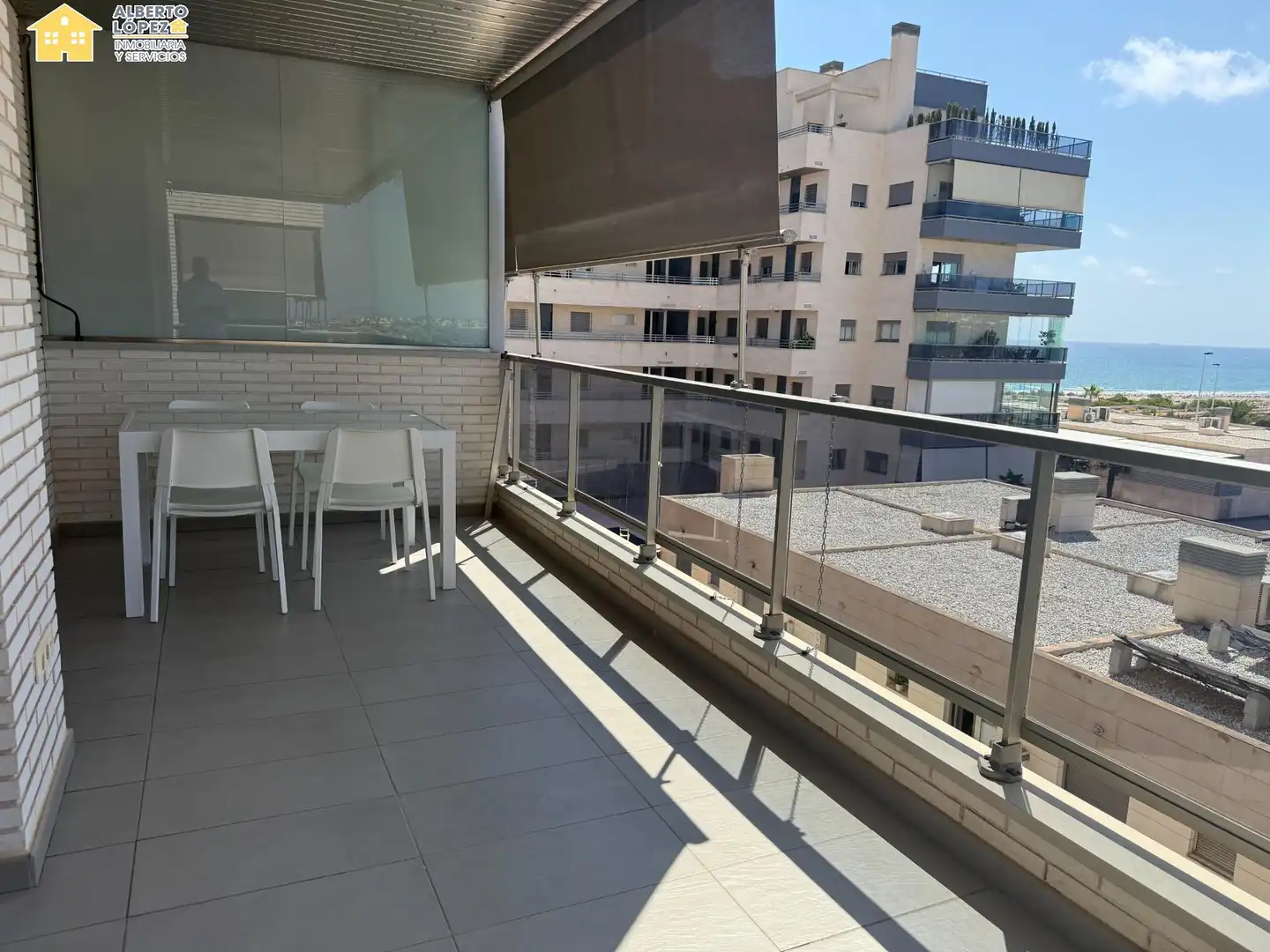 Apartment with pool to rent in Los Arenales del Sol
