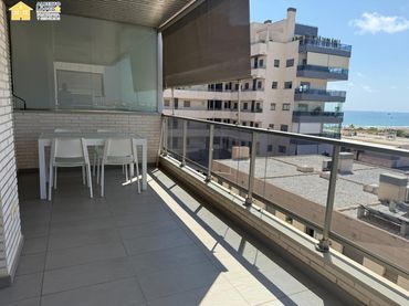 Apartment with pool to rent in Los Arenales del Sol