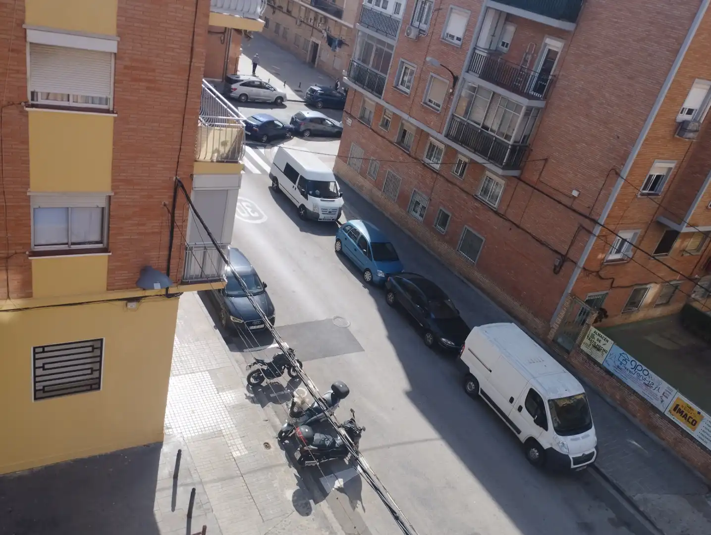 Parking of Flat for sale in Zaragoza  with Heating, Parquet flooring and Furnished