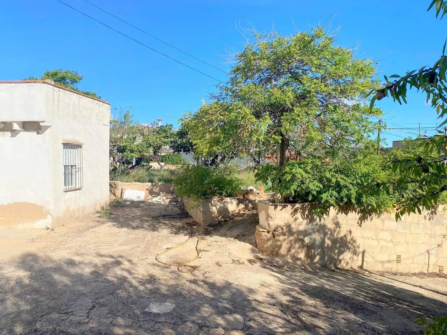 Casa con jardín en venta en La Font de la Figuera, imagen 2