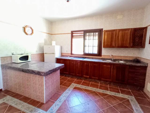 Casa-chalet en Venta en Yunquera