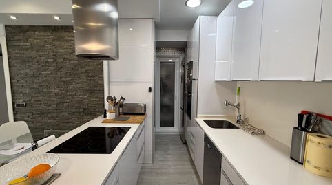 Foto 5 de Piso en venta en Carrer de Violant D'hongria Reina D'aragó, Sants, Barcelona Capital