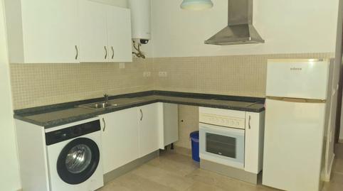 Foto 4 de Apartament en venda a Calle Sebastián de Eslava, Parque Victoria Eugenia, Málaga