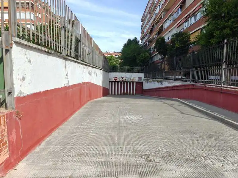 Parking de Garaje en venta en Alcorcón