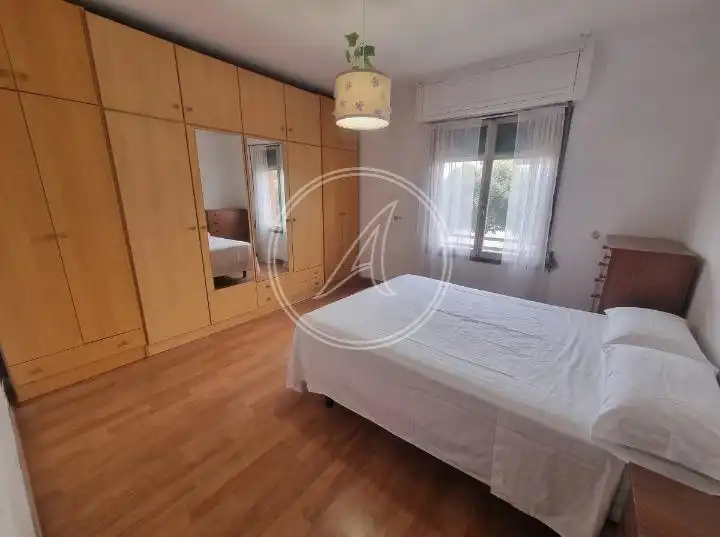 Schlafzimmer von Wohnung zum Verkauf in Alicante / Alacant mit Möbliert