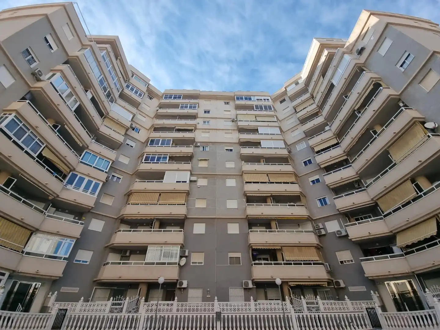 Apartments for sale in Calle Joven Pura, Nueva Torrevieja