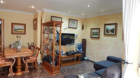 BONITO PISO LISTO PARA ENTRAR A VIVIR CON GARAJE INCLUIDO Y  BUENA UBICACIÓN EN ONTINYENTVALENCIA, imatge 3