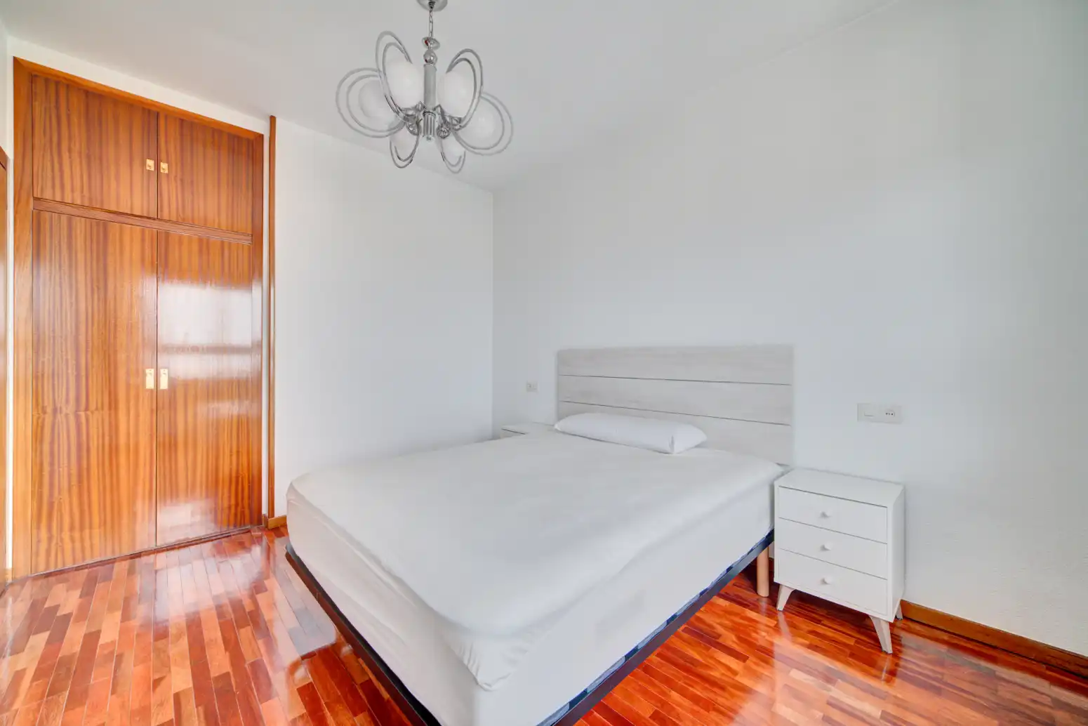 Habitación de Piso en venta en  Pamplona / Iruña con Calefacción, Parquet y Trastero
