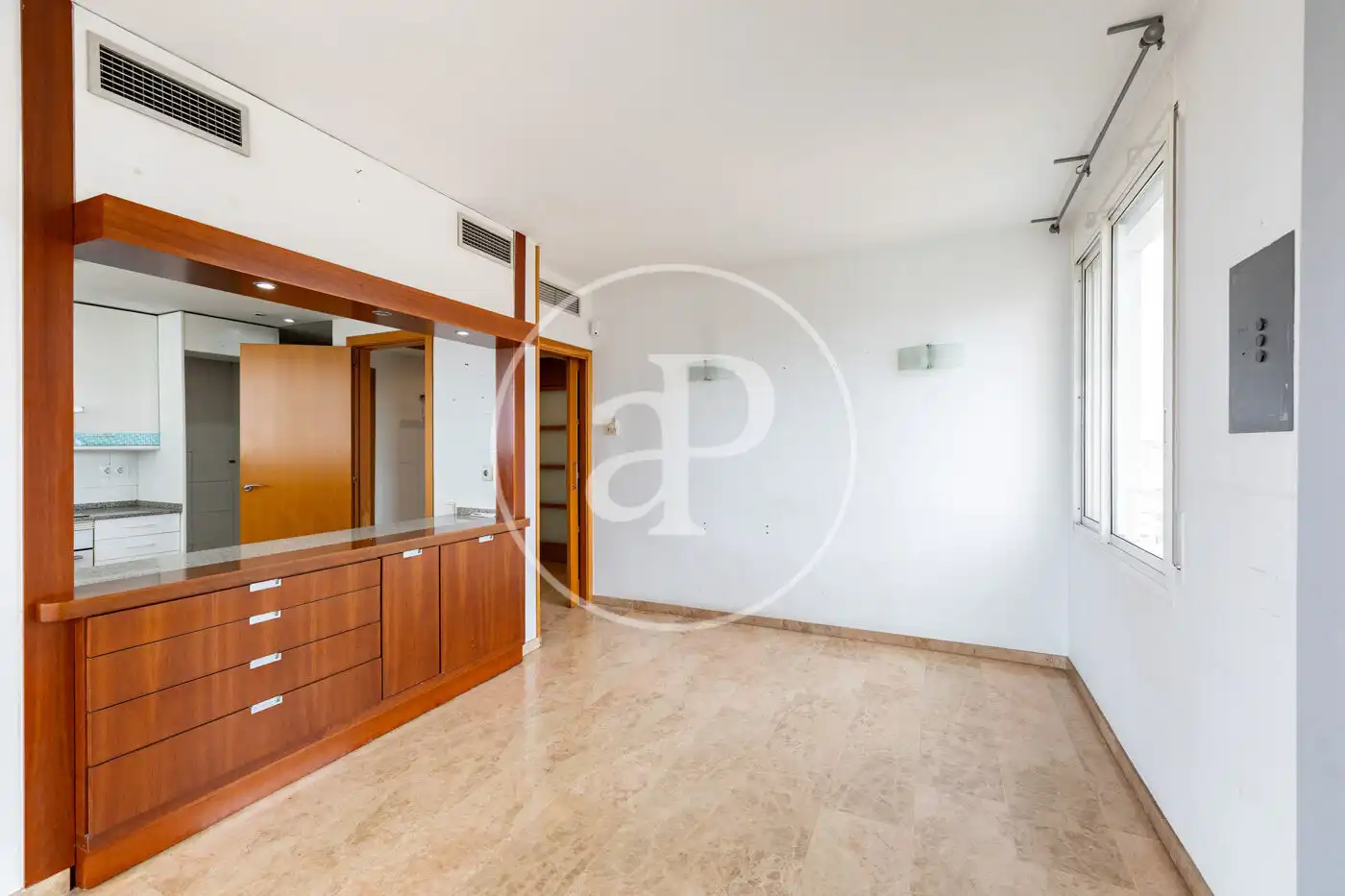 Flat for sale in Barcelona  with Air Conditioner, Heating and Terrace