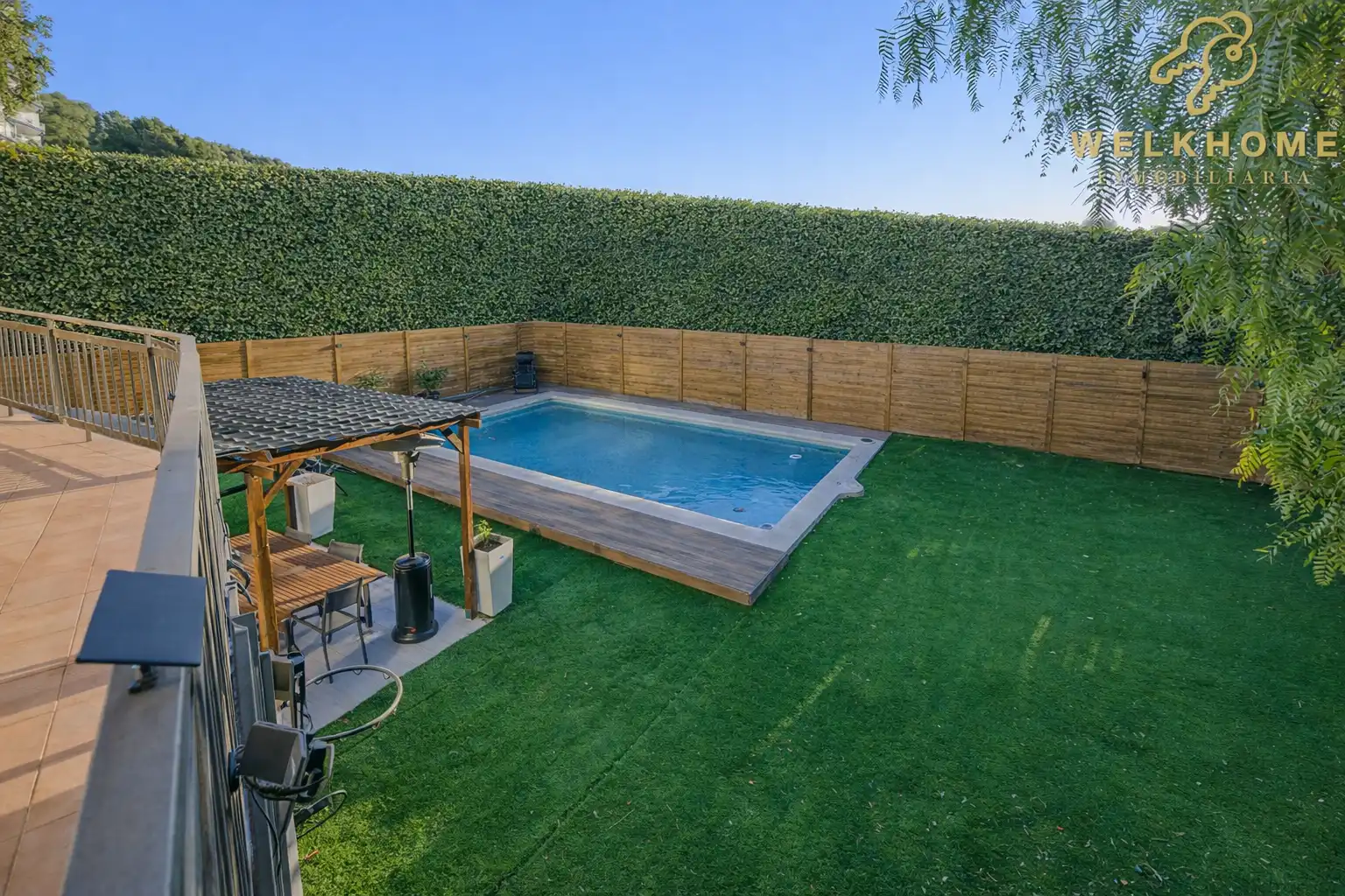 Swimming pool of Houses for rent in Castelldefels  with Air Conditioner, Heating and Private garden