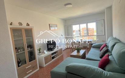 Sala d'estar de Apartament en venda en Alicante / Alacant amb Balcó