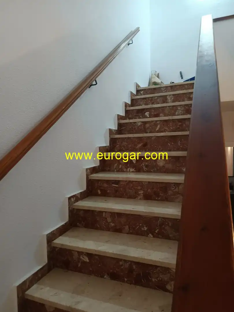 Casa o chalet en venta en Chiva con Aire acondicionado, Terraza y Balcón