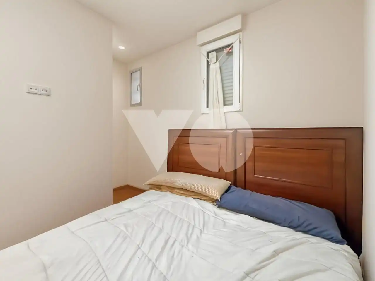 Schlafzimmer von Erdgeschoss zum Verkauf in Madrid