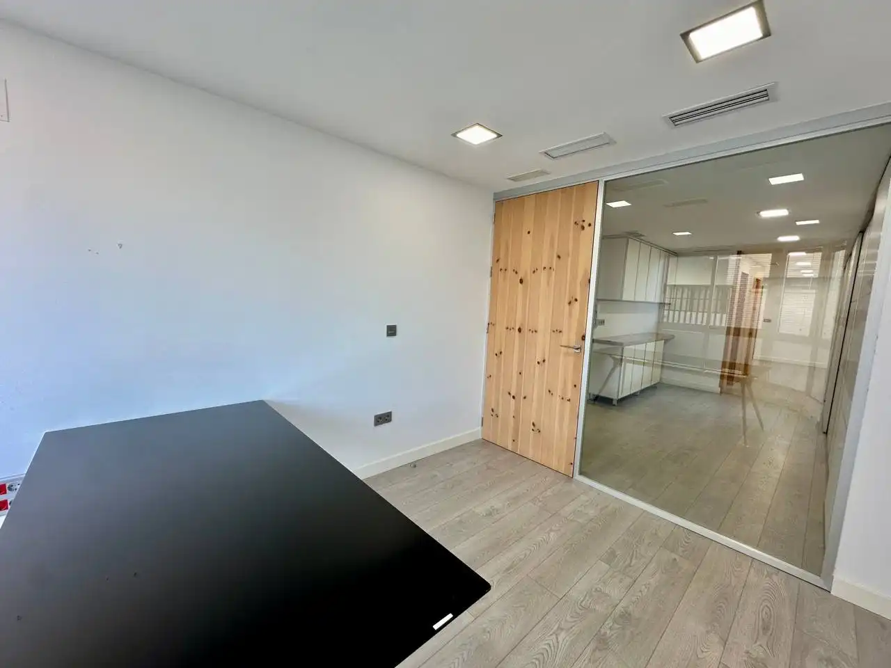 Oficina de alquiler en Torrevieja con Terraza