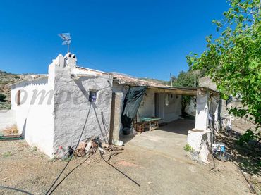 Casa en venta en Sedella