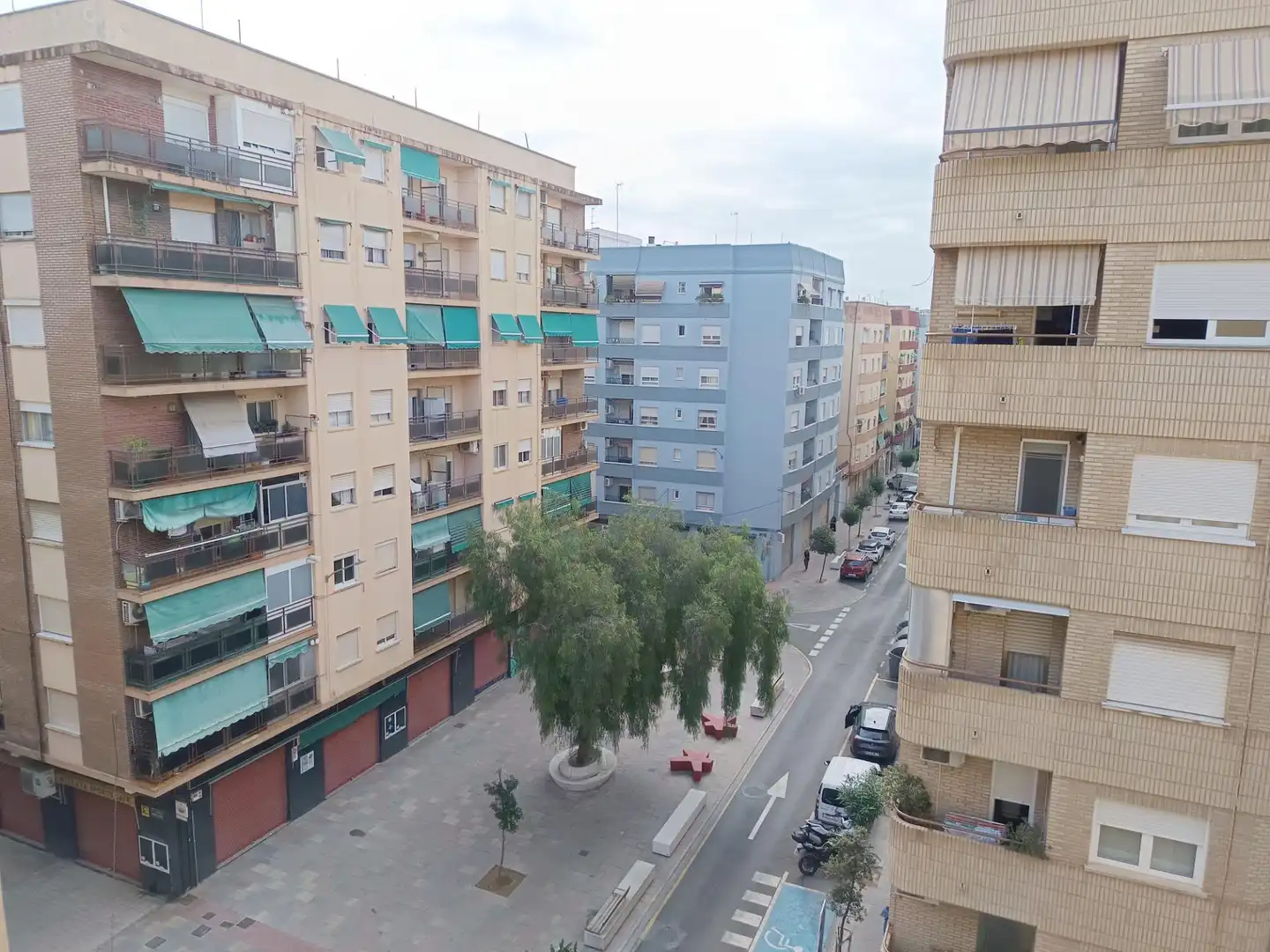 Vista exterior de Pis en venda en Mislata amb Aire condicionat i Balcó