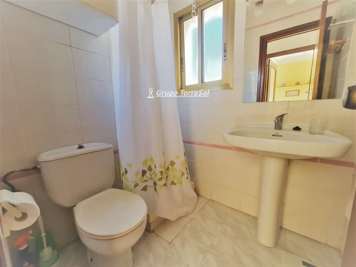 Bathroom of Flat for sale in Centre