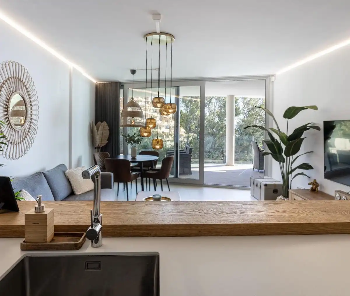 Apartament amb terrassa en venda a Avenida Avenida de Carvajal, 69, imagen 10