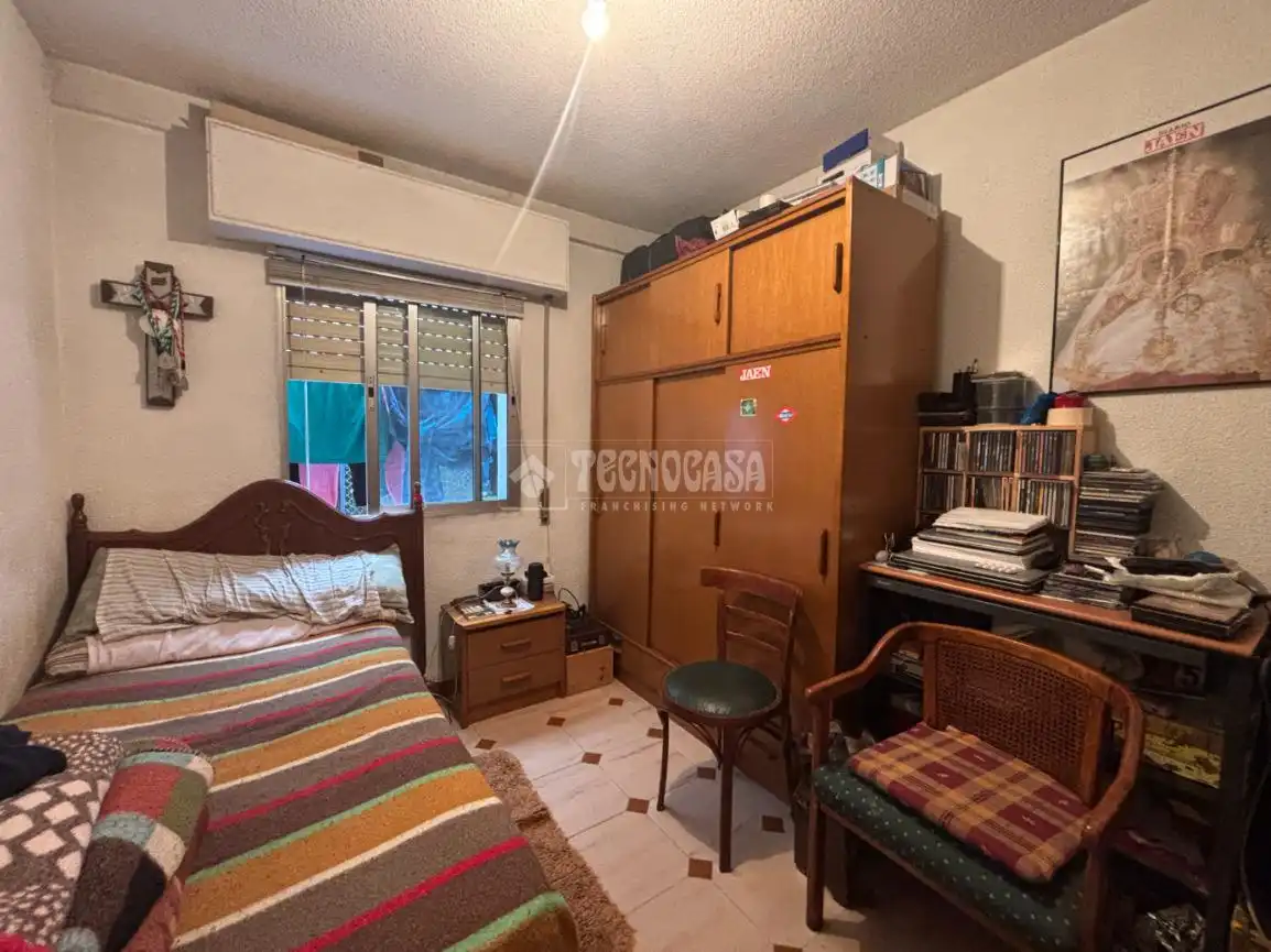 Bedroom of Flat for sale in Leganés